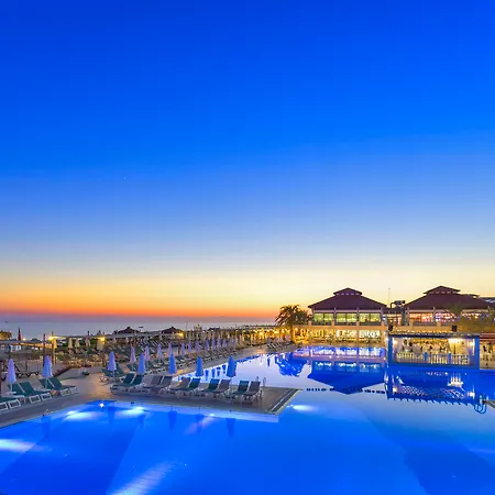 Complex Club Nena 5*